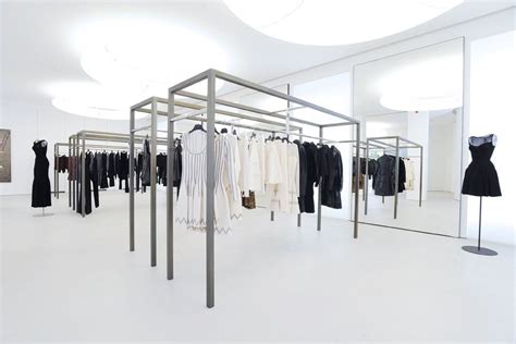 alaia paris store.